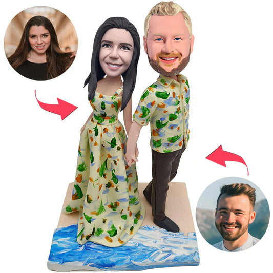 Custom Bobbleheads Happy Couple Standing By The Beach